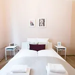 Ultra - Next To The Synagogue - Air Conditioning Apartamento