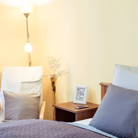 Ultra - Next To The Synagogue - Air Conditioning Budapeste