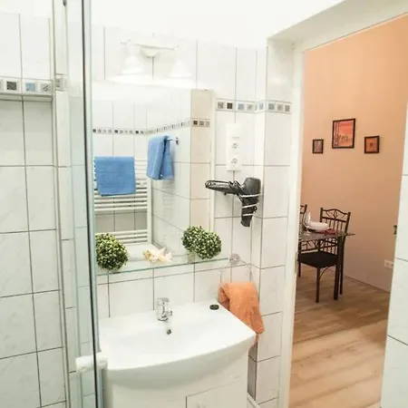 Ultra - Next To The Synagogue - Air Conditioning *