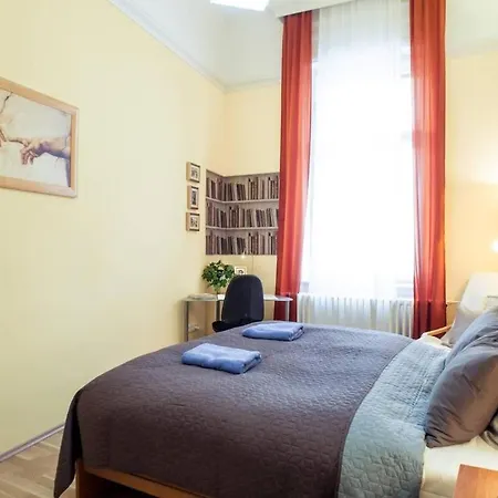 Ultra - Next To The Synagogue - Air Conditioning *