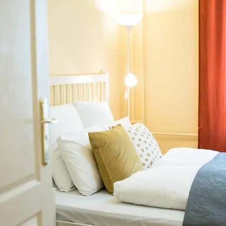 Appartement Ultra - Next To The Synagogue - Air Conditioning