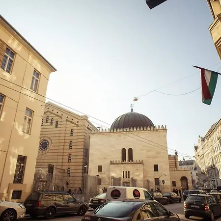 Ultra - Next To The Synagogue - Air Conditioning *