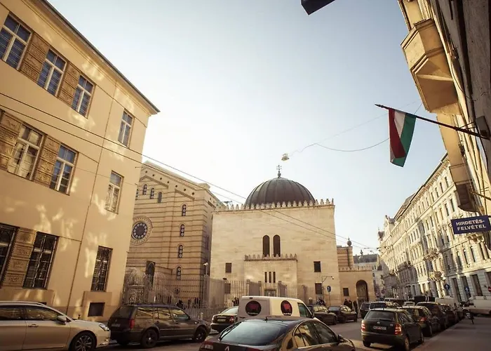 Ultra - Next To The Synagogue - Air Conditioning *
